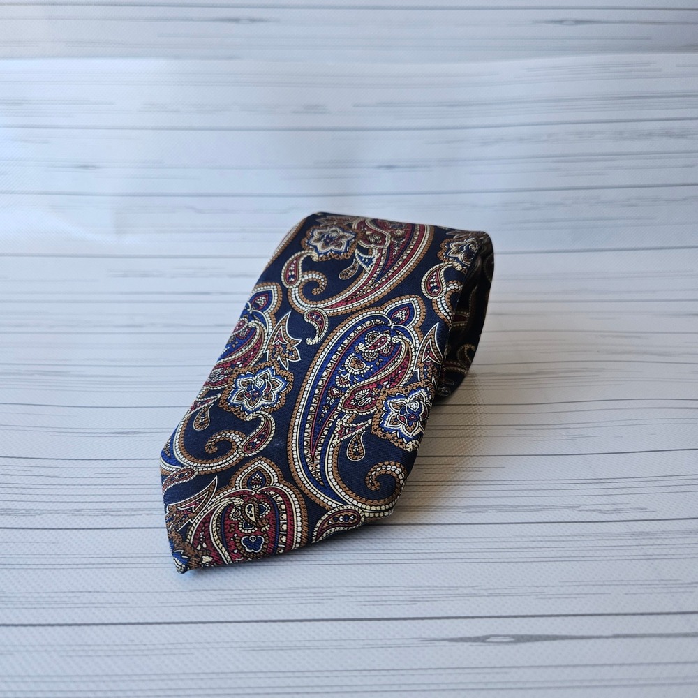Lands End Tie Mens Regular Navy Blue Burgundy Gold Paisley 100% Silk USA Made